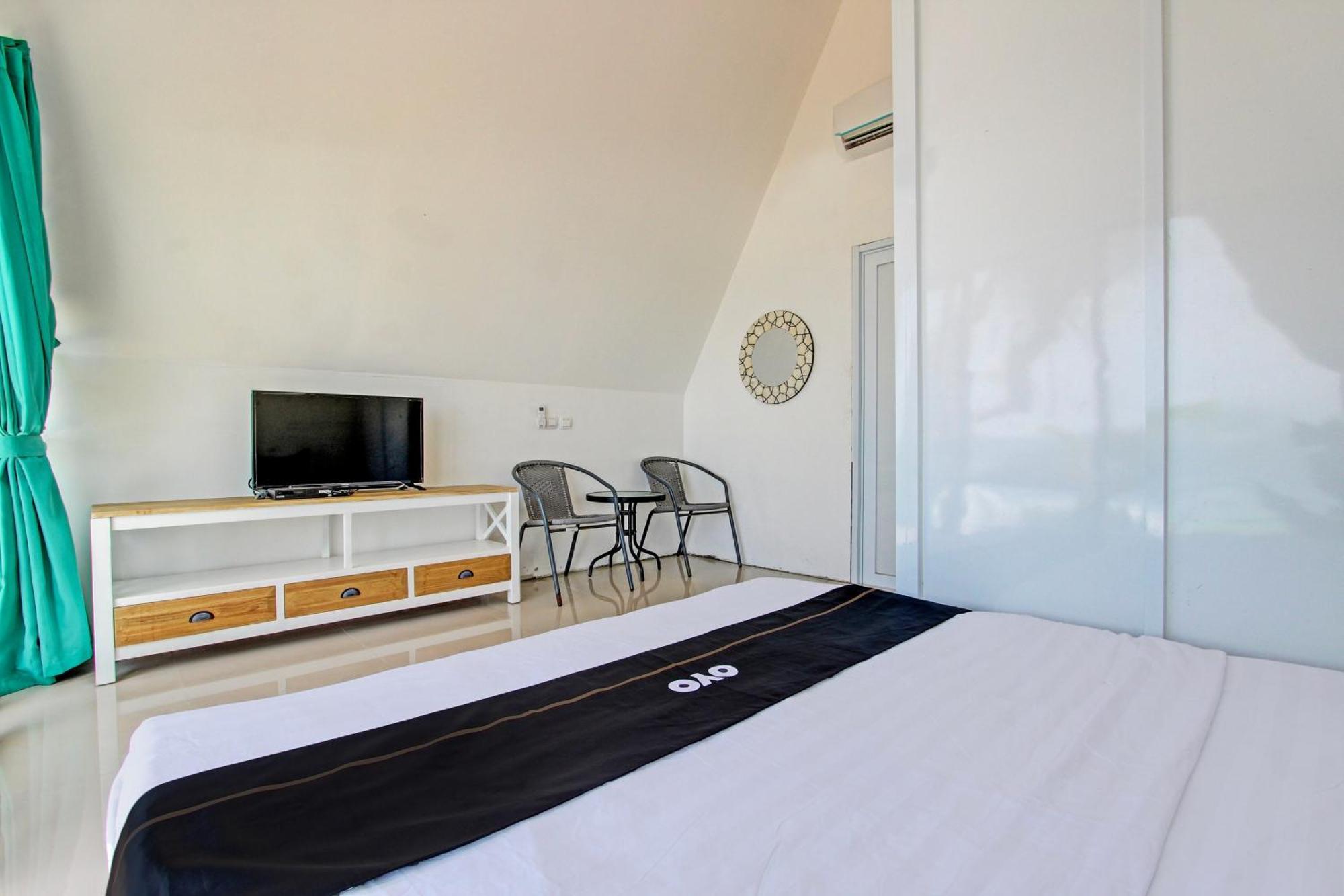 Palette 93389 Osanna Beach Resort Wonogiri Экстерьер фото