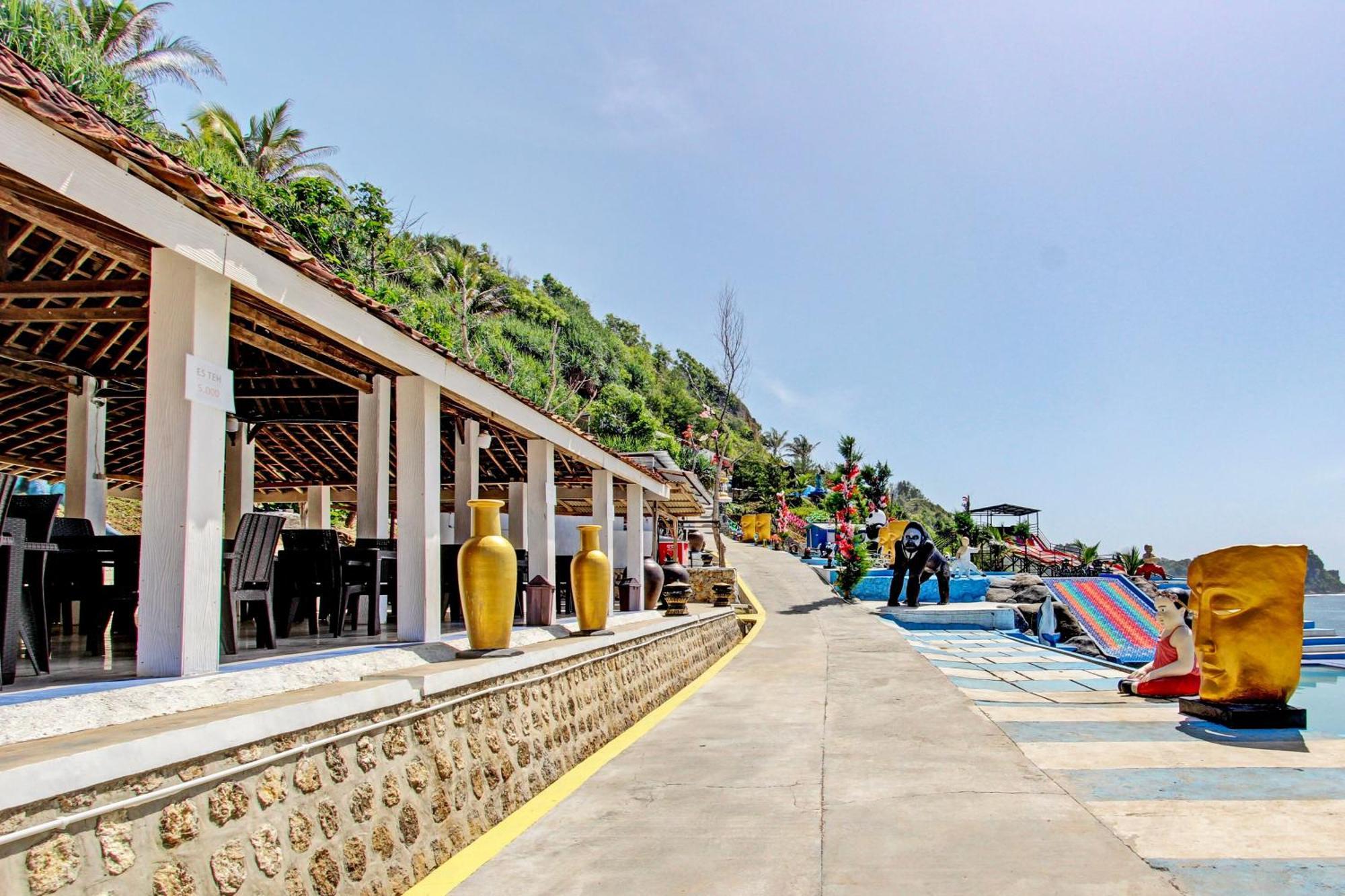 Palette 93389 Osanna Beach Resort Wonogiri Экстерьер фото