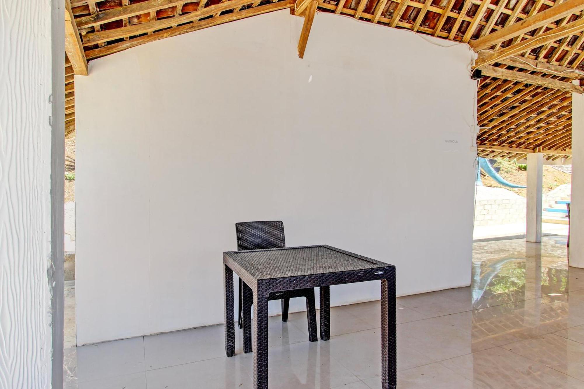 Palette 93389 Osanna Beach Resort Wonogiri Экстерьер фото