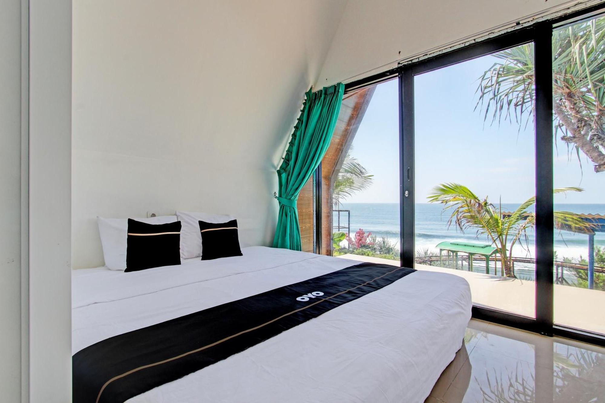 Palette 93389 Osanna Beach Resort Wonogiri Экстерьер фото